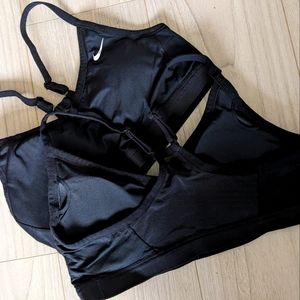 Nike sports bra, size large, colour black